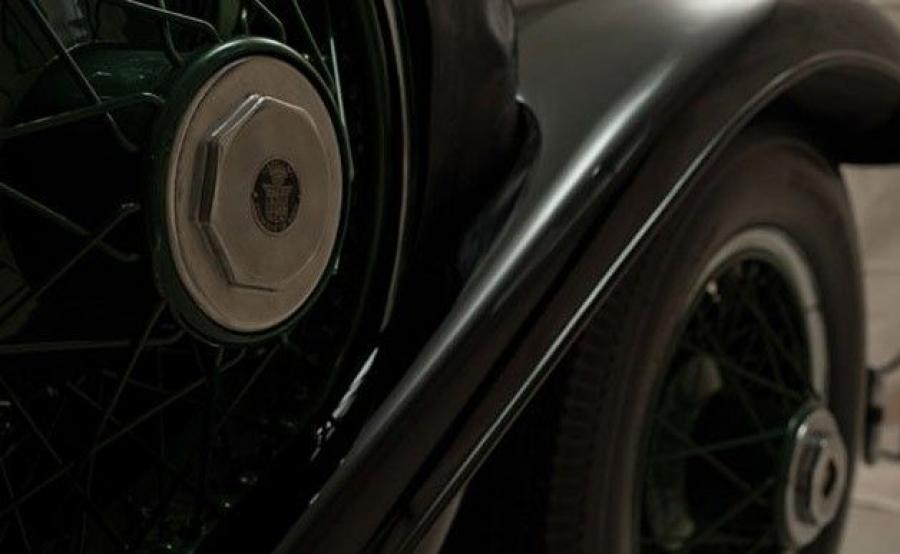  Cadillac Town Sedan V8 Al Capone Car 1928 года  (фото 38 из 54)